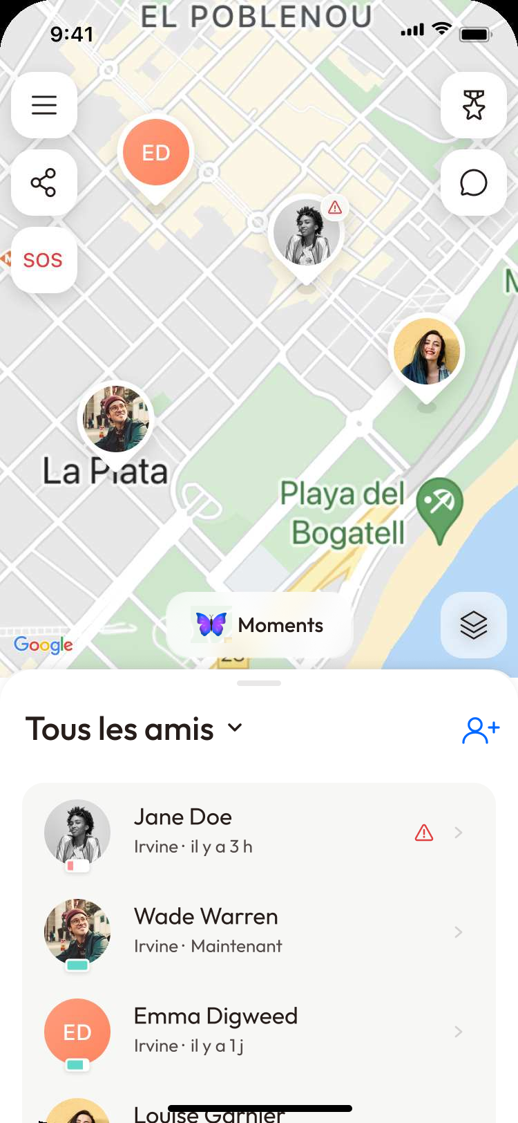 Liste d'amis avec une icône d'avertissement rouge à côté du nom d'un ami